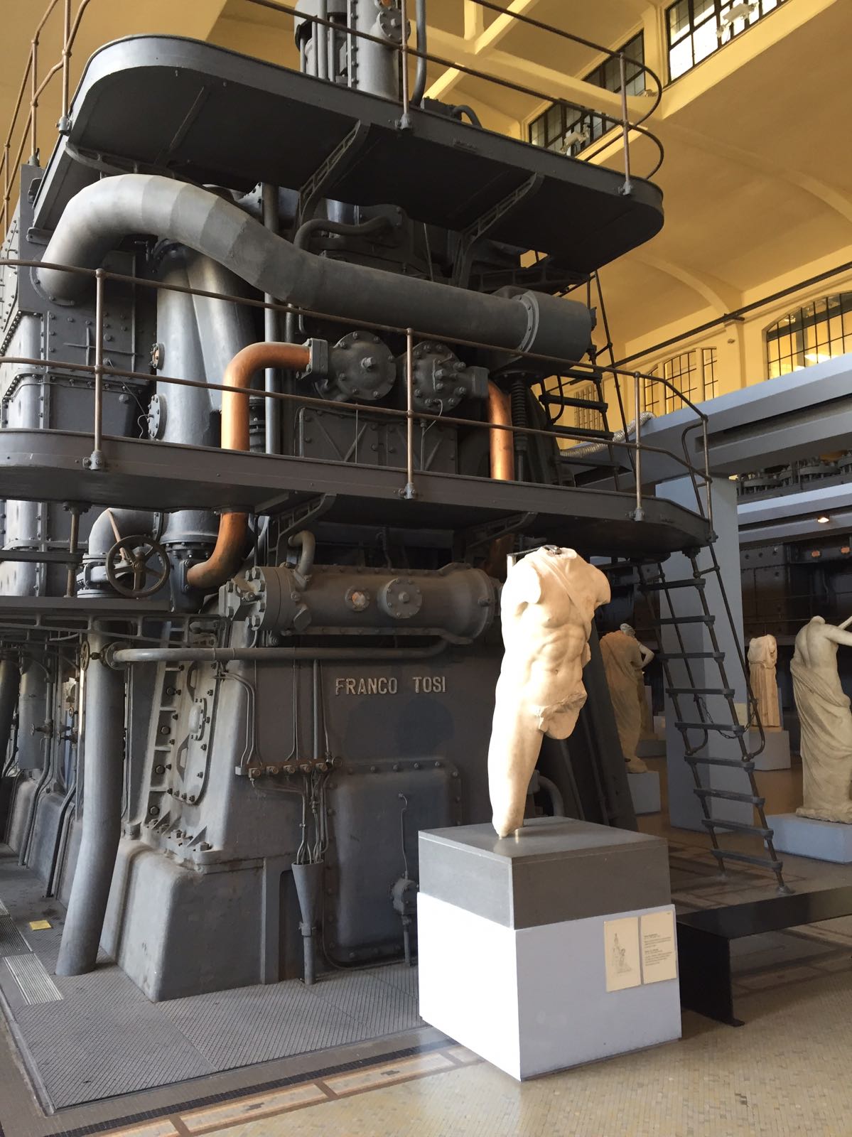 Visita al museo "Centrale Montemartini"